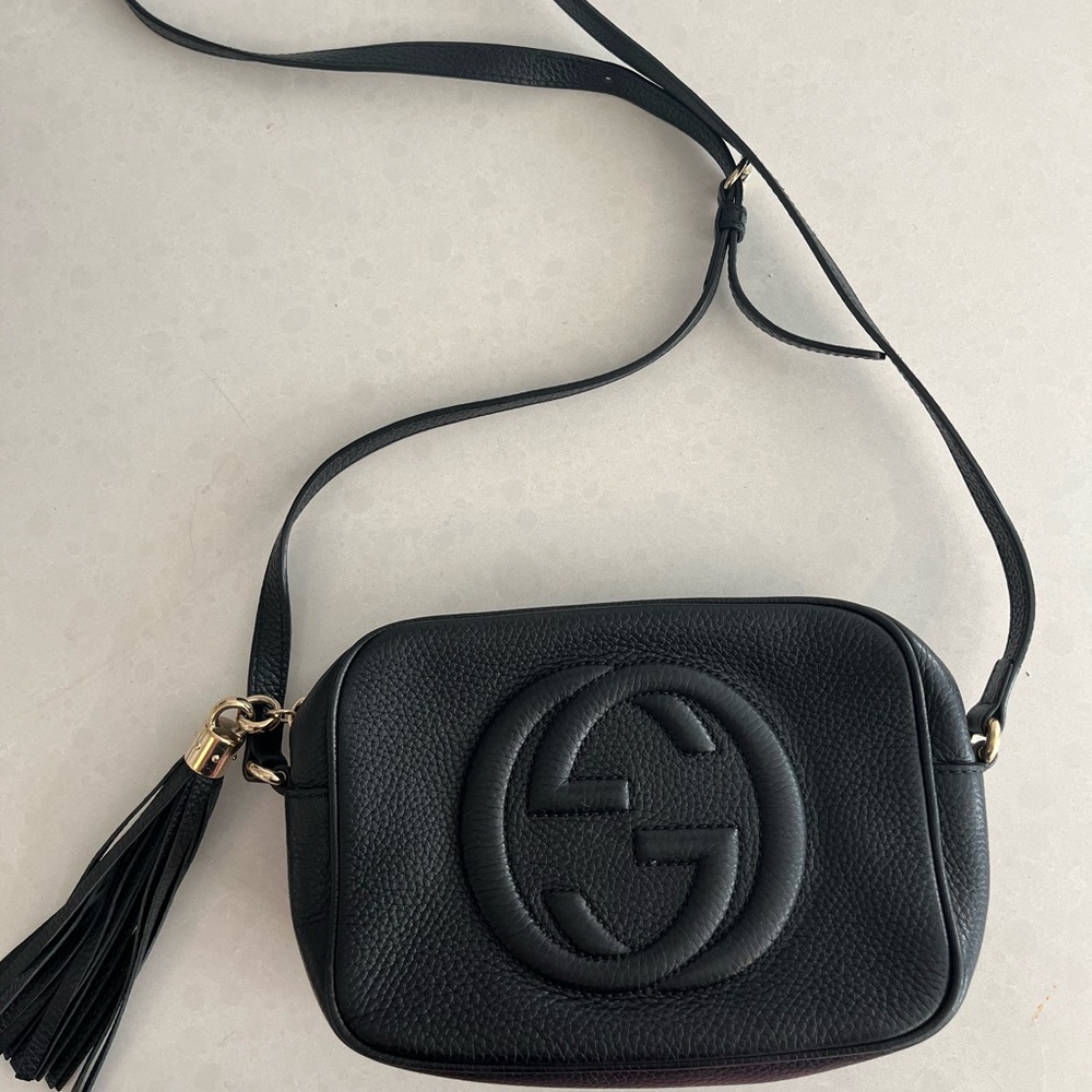 Authentic Gucci Shoulder Bag- price negotiable
